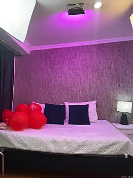 KarinaFlowers  online show from 02.27.26