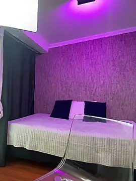KarinaFlowers  online show from 05.25.26