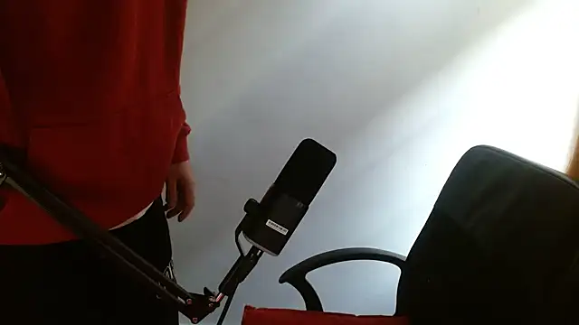 chibrax918 online show from 12.16.25