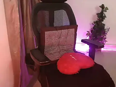 Royal zara online show from 10.18.25