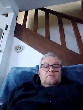 Snapshot of macdut67 chatting on 10.23.25 macdut67 online show from 10.23.25