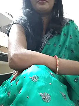 Janu-hasena online show from 11.13.25