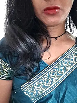 Janu-hasena online show from 11.15.25