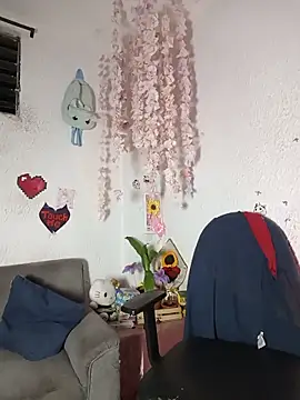 Emilycollei online show from 05.27.26