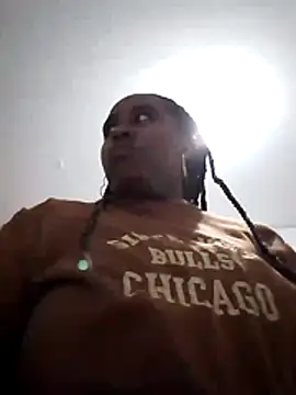 NaomiGrace  online show from 11.28.25