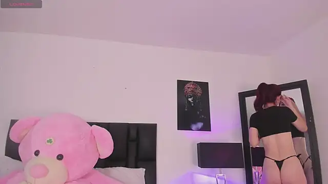 SaradaParker online show from 03.20.26