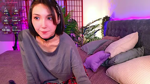 Snapshot of GentleMusee chatting on 11.10.25 GentleMusee online show from 11.10.25