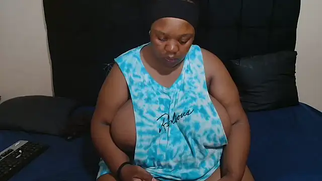 CaramelBootty online show from 01.06.26