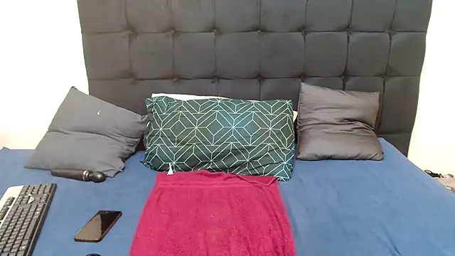 CaramelBootty online show from 02.14.26