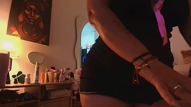 Rosee smith  online show from 02.25.26