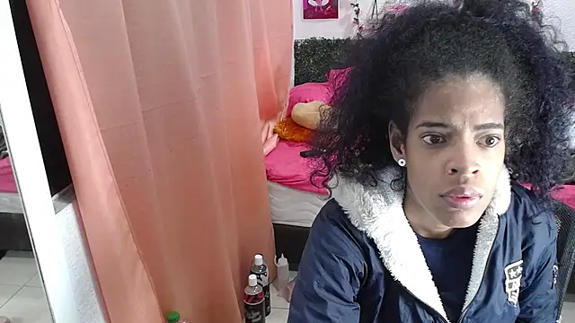 Snapshot of thianahorny chatting on 06.01.26 thianahorny online show from 06.01.26