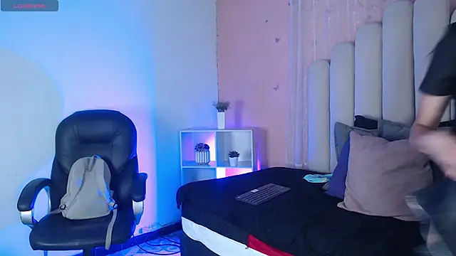 SweetRenata  online show from 01.17.26