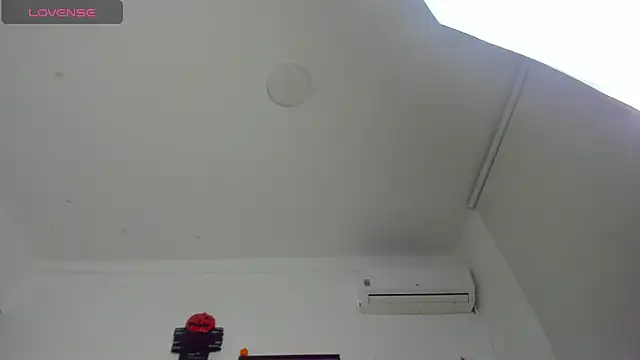 Snapshot of ChocoBunny1 chatting on 10.25.25 ChocoBunny1 online show from 10.25.25