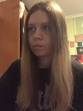 LunaVirelle online show from 11.01.25