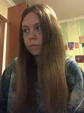Snapshot of LunaVirelle chatting on 04.17.26 LunaVirelle online show from 04.17.26