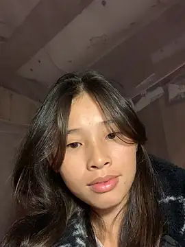 Snapshot of Han-han123 chatting on 11.19.25 Han-han123 online show from 11.19.25