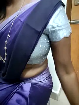 Tamilmallu-duskygirl03 online show from 12.18.25