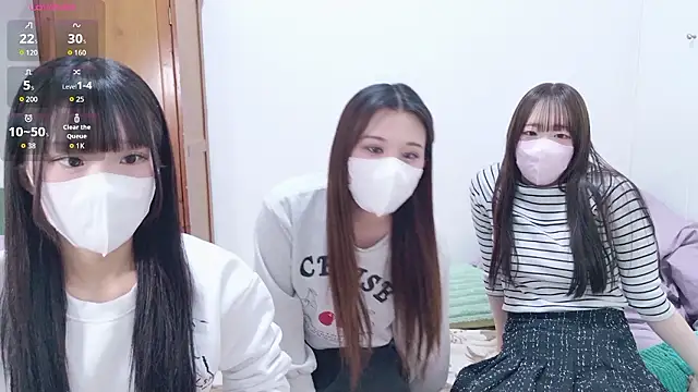 Snapshot of KaYo_sorriso chatting on 03.16.26 KaYo sorriso online show from 03.16.26