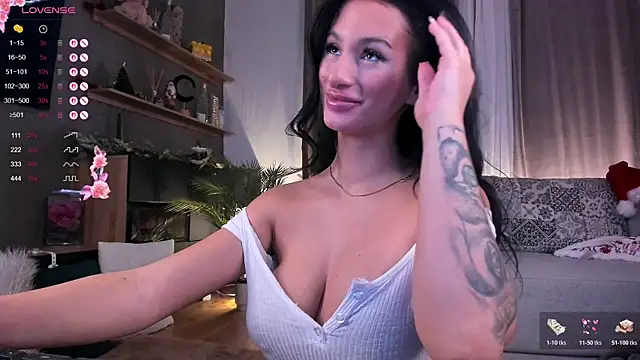 JessicaVerse online show from 12.14.25