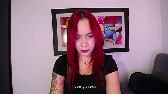 Kari Ruiz  online show from 01.31.26