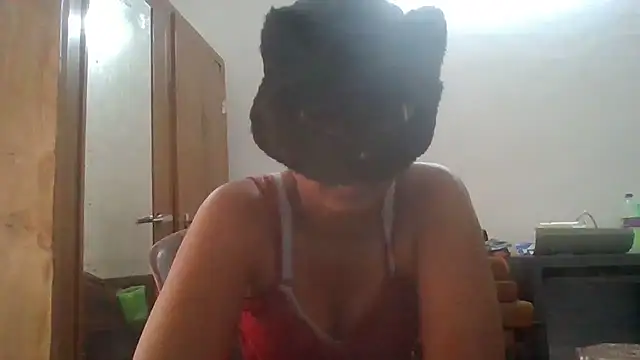 Nora-2003 online show from 03.17.26