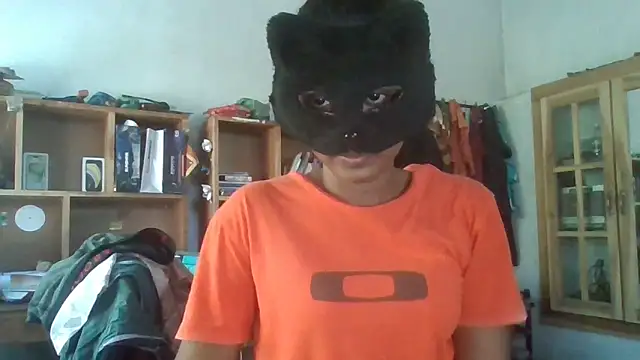 Nora-2003 online show from 03.31.26