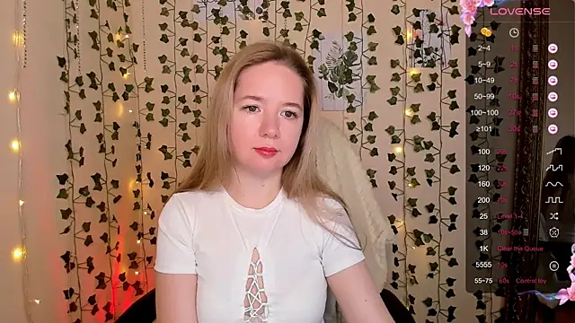 Evaa Braunn online show from 02.05.26