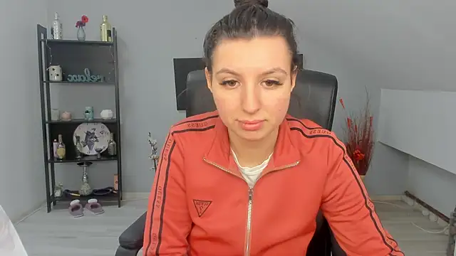 BettyJamess online show from 01.16.26