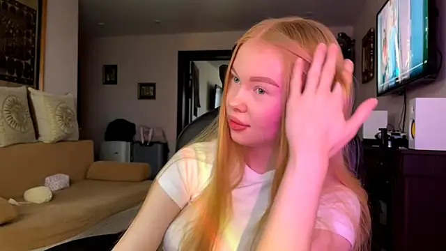 RaguelNicksons online show from 11.12.25