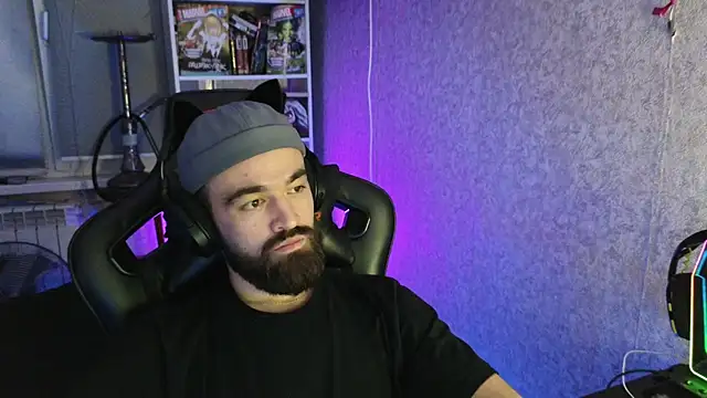 Nik Namee online show from 11.06.25