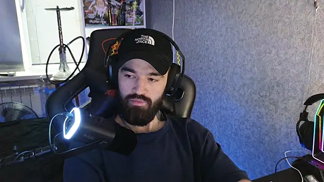 Nik Namee online show from 11.09.25