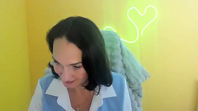 Rosie Rosee online show from 10.27.25