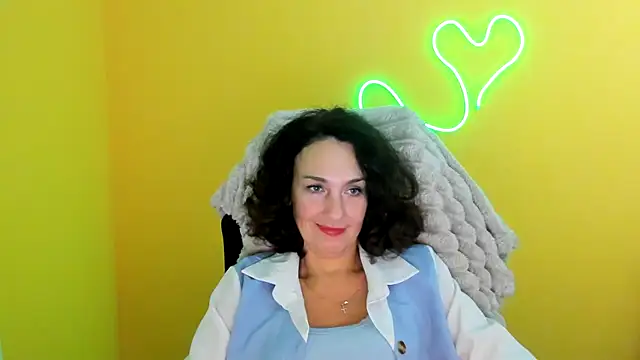 Rosie Rosee online show from 11.03.25