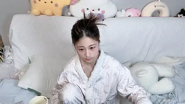 xiaoguaiss online show from 01.17.26