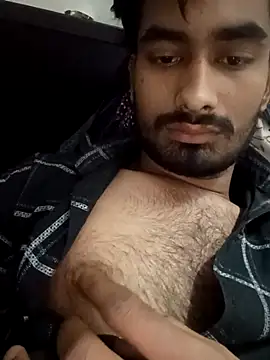 Snapshot of siddBus chatting on 12.04.25 siddBus online show from 12.04.25