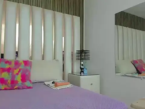 AmbarGills online show from 10.10.25