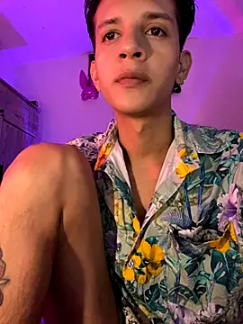 tylernova online show from 10.25.25