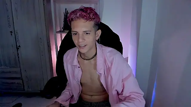 tylernova online show from 12.20.25