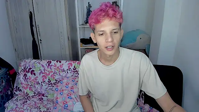 tylernova online show from 12.21.25