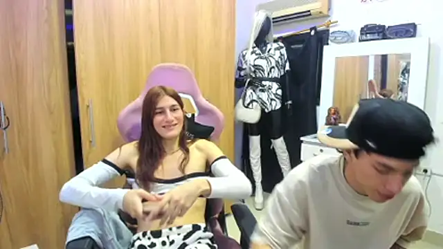 Pride couple online show from 06.29.26
