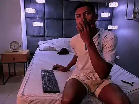 MorenitoDigno online show from 11.02.25