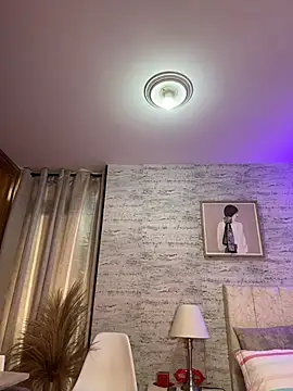 HoneyMollyX online show from 05.12.26