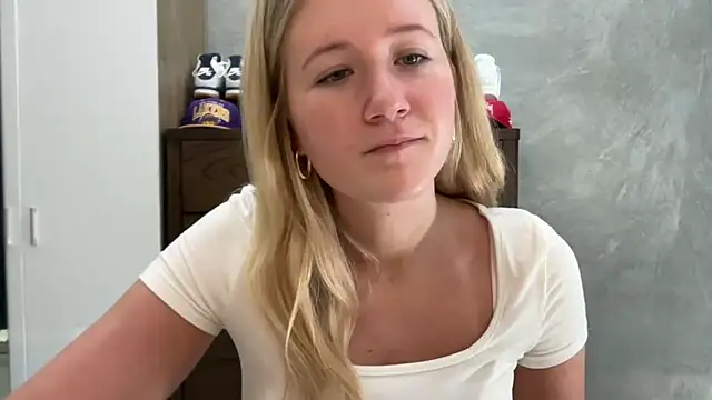 itssosierra online show from 02.16.26