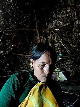 Snapshot of Cutsedi3 chatting on 10.22.25 Cutsedi3 online show from 10.22.25