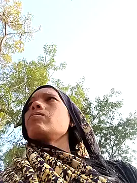 Snapshot of Cutsedi3 chatting on 11.30.25 Cutsedi3 online show from 11.30.25