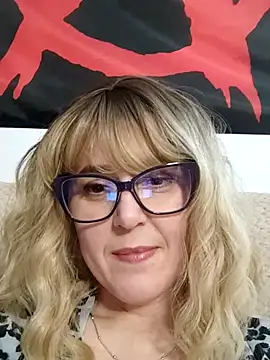 Amelialove42 online show from 02.13.26