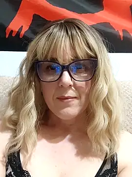 Amelialove42 online show from 04.19.26