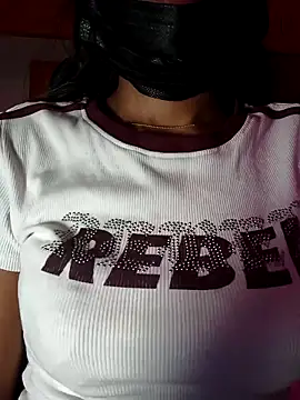 Snapshot of Asmiratamil chatting on 02.28.26 Asmiratamil online show from 02.28.26