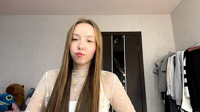 Snapshot of AntoniaMoravick chatting on 10.17.25 AntoniaMoravick online show from 10.17.25