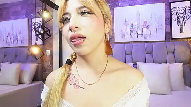 Sophia Bellucci online show from 11.19.25